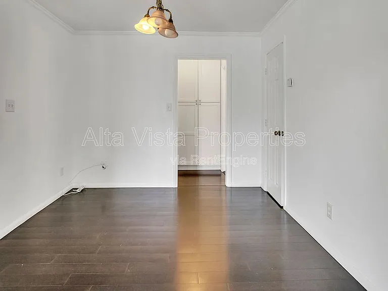5357 La Jolla Blvd — Photo 10