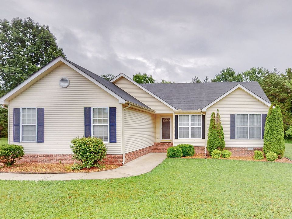 1st image of 105 Brookhaven Cv