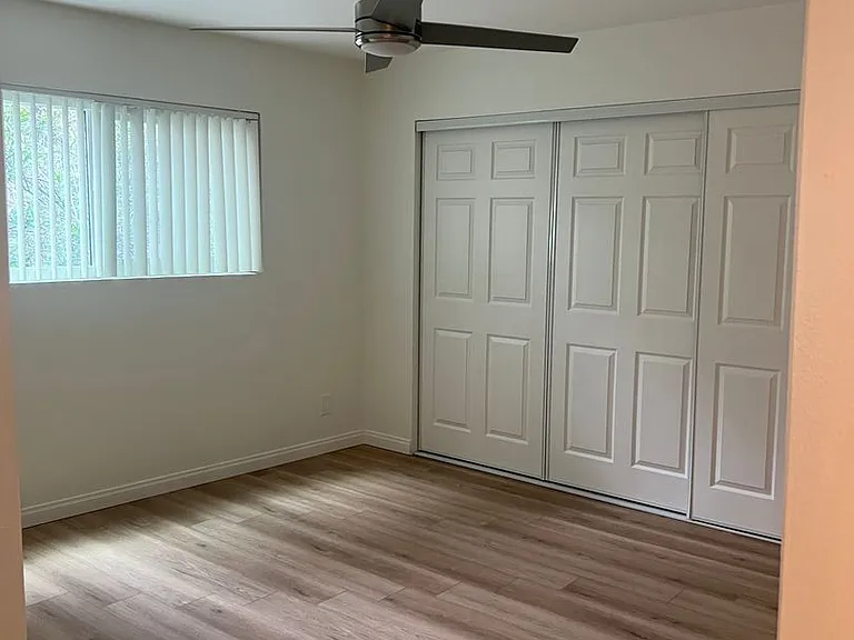Verdugo Vista — Photo 19