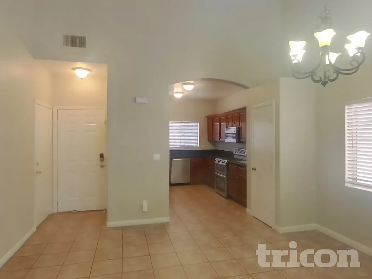 5918 Crumbling Ridge Street Henderson NV — Photo 4