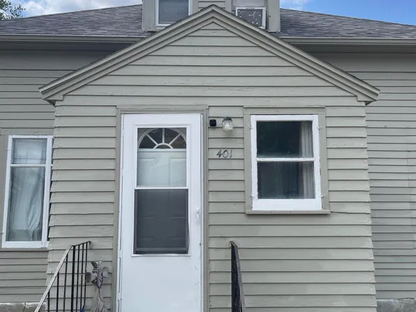 401 S 1st St, Parkston, SD 57366