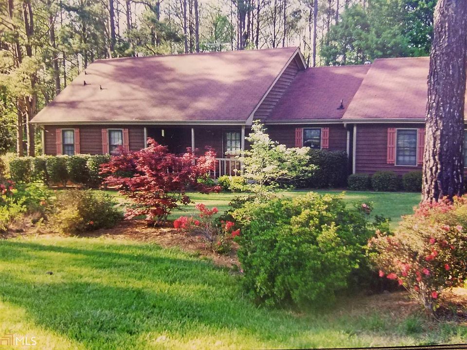 1st image of 3380 Squire Ln SE