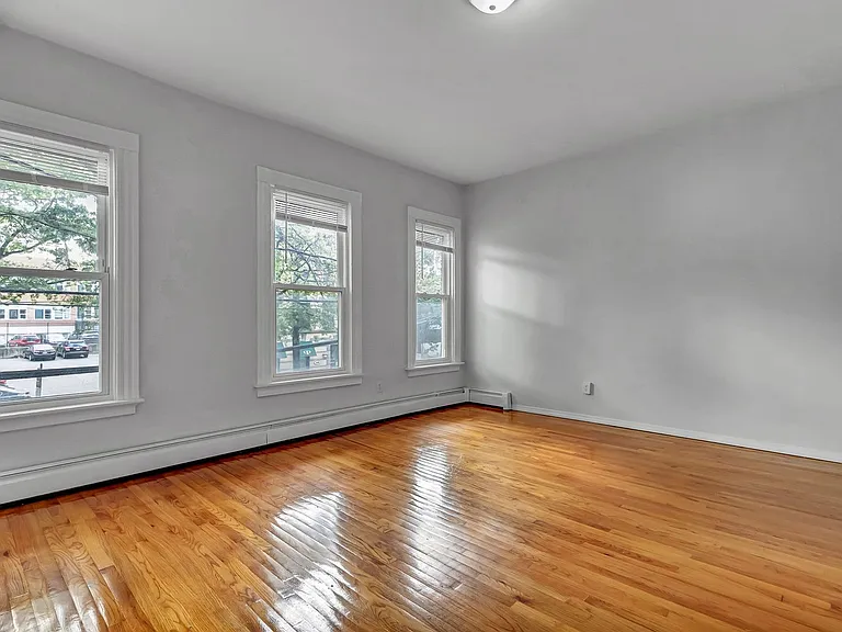 170 Park St #172 — Photo 4