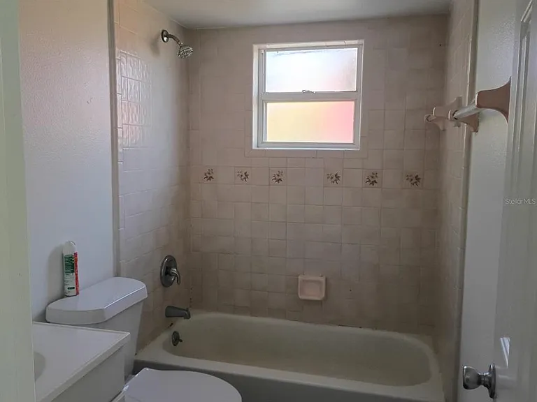 829 Blanc Ct — Photo 5