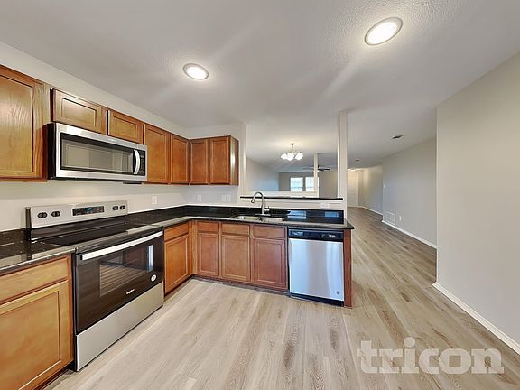 5th image of 2668 Clarks Mill Ln