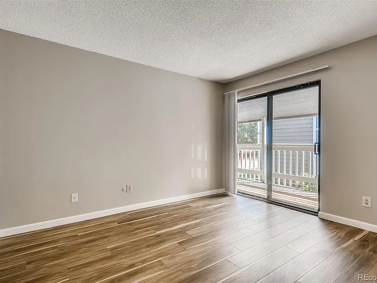 18064 E Ohio Ave #203 — Photo 7