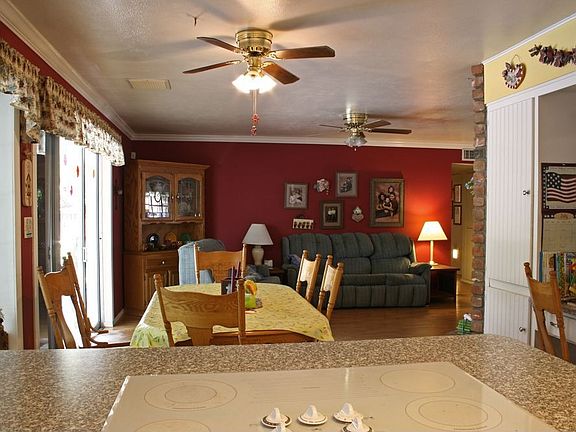 Look at that Crown Molding