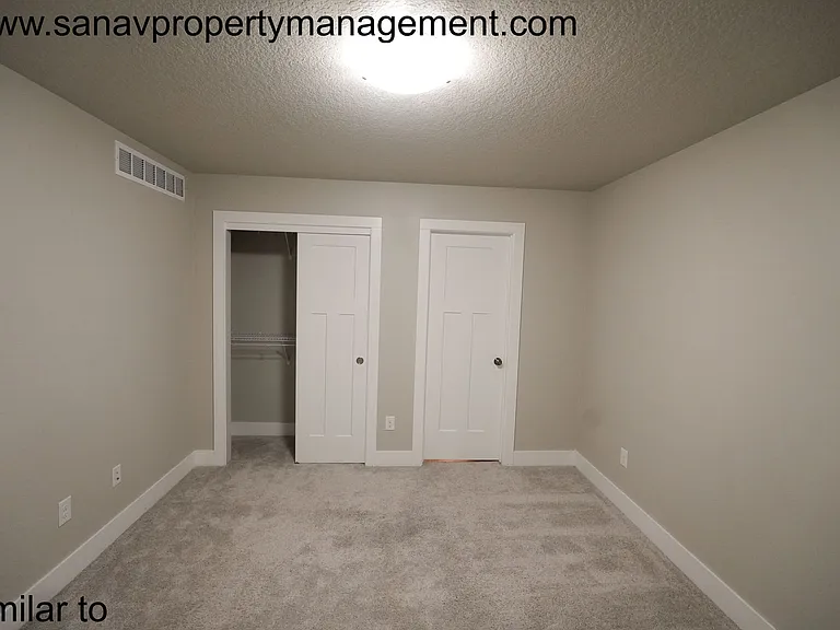 4021 NE 4th St — Photo 13