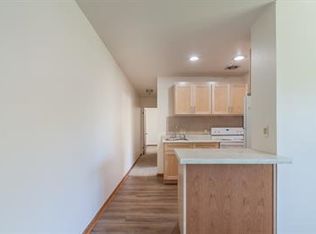1711 Camus Ln #7, Madison, WI 53705
