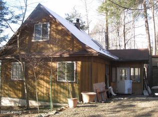 80 Cub Rd, Lake Ariel, PA 18436