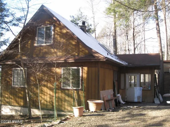 80 Cub Rd, Lake Ariel, PA 18436