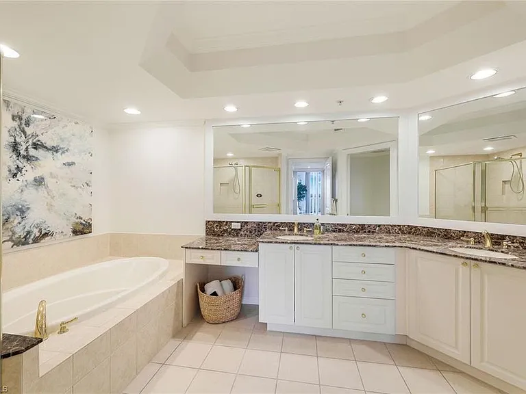 1060 Borghese Ln #2002 — Photo 12