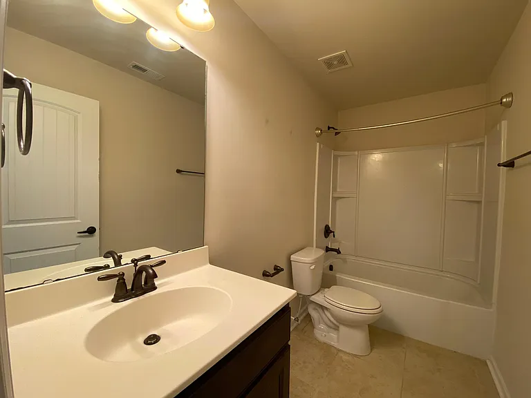 4312 Auburn Hills Dr — Photo 15