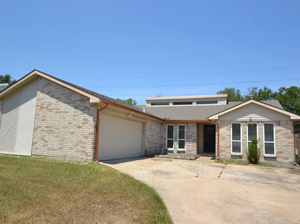 15718 Fox Springs Dr, Houston, TX 77084