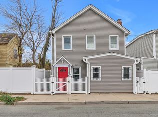 21812 141st Rd, Springfield Gardens, NY 11413