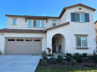221 Garden Air Ct, Calimesa, CA 92320