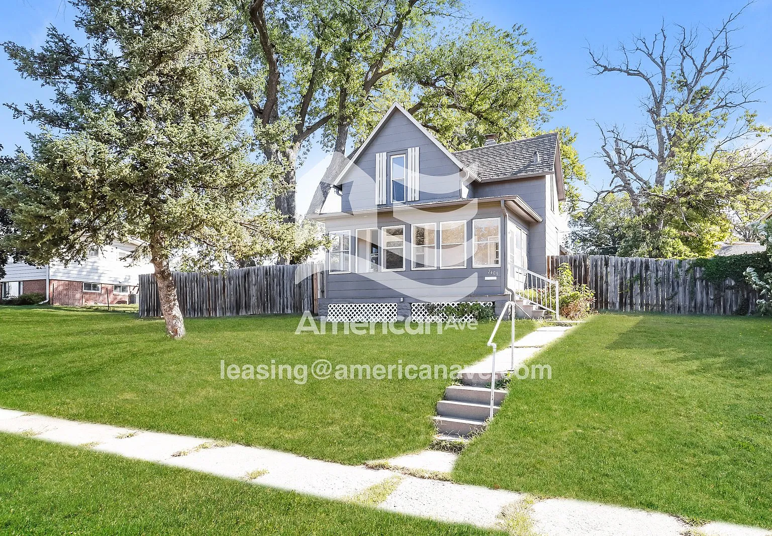 2 bed, 1.0 bath, 1178 sqft, $1,455 — Photo 1