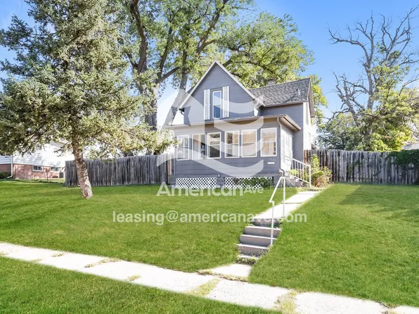 2409 S 41st St, Omaha, NE 68105