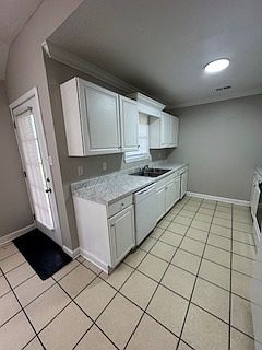 5th image of 18 Hedgefield Dr