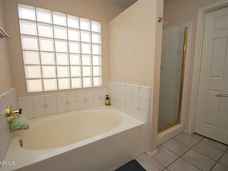 1227 E Glenhaven Dr — Photo 11