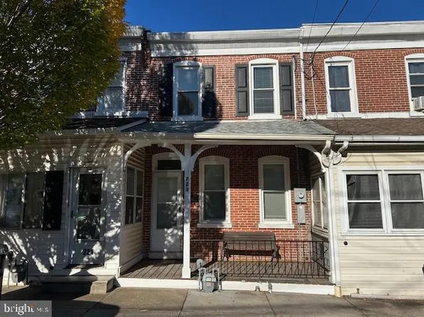 223 Woodlawn Ave, Wilmington, DE 19805