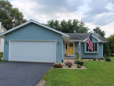 110 Brandywine Dr SE, Poplar Grove, IL, 61065