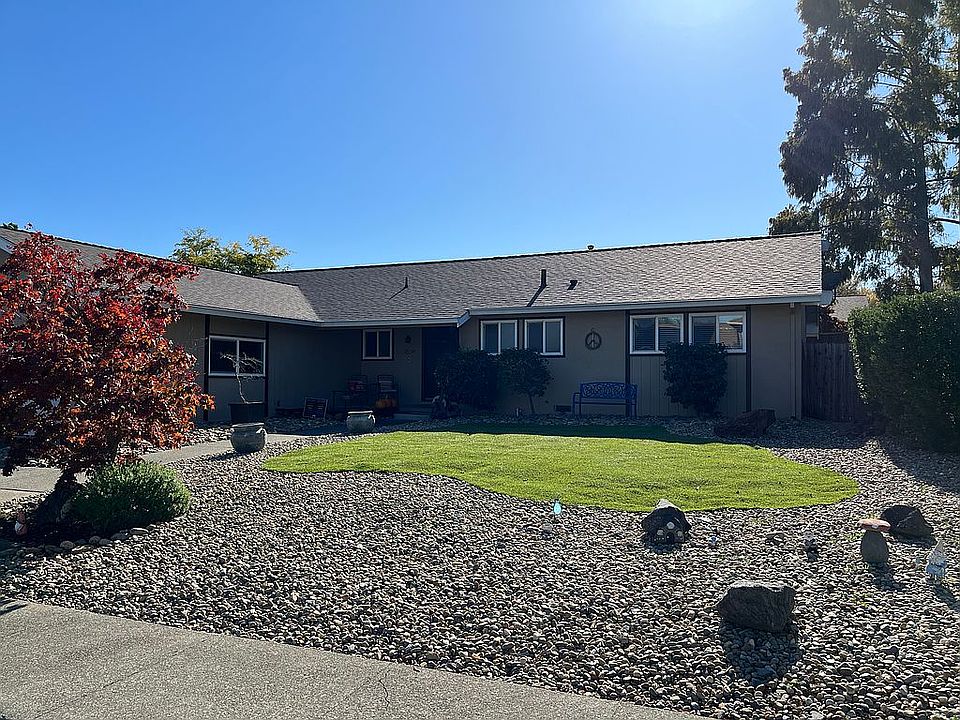 2nd image of 3539 Meadowbrook Dr