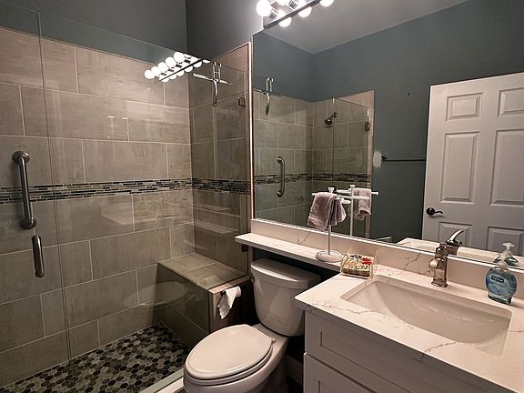 3rd image of 9240 Bayberry Bnd APT 103