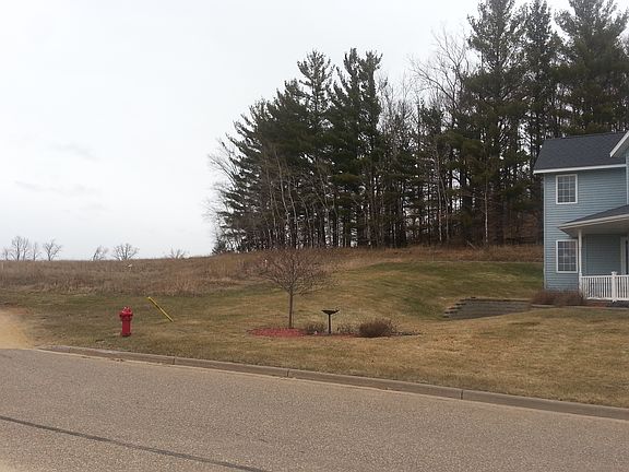 The 2 extra lots to the west