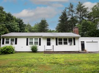 18 Girard Ave, Farmington, CT 06032