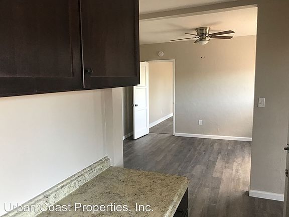 5th image of 2935 L St APT 2