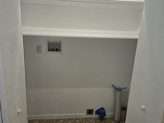 5th image of 14 Lower Cease Ln