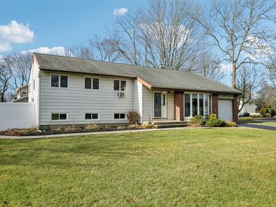 1 Manning Drive, East Northport, NY, 11731
