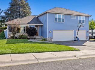 7016 Hager Ln, Klamath Falls, OR