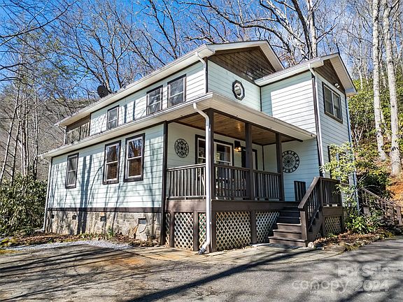 2nd image of 443 Hemlock Falls Dr