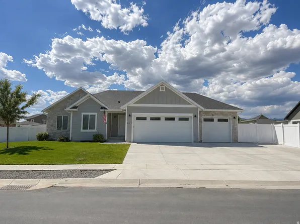 4763 N Sage Park Dr W, Eagle Mountain, UT 84005