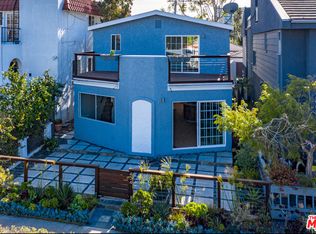 434 Sherman Canal, Venice, CA 90291