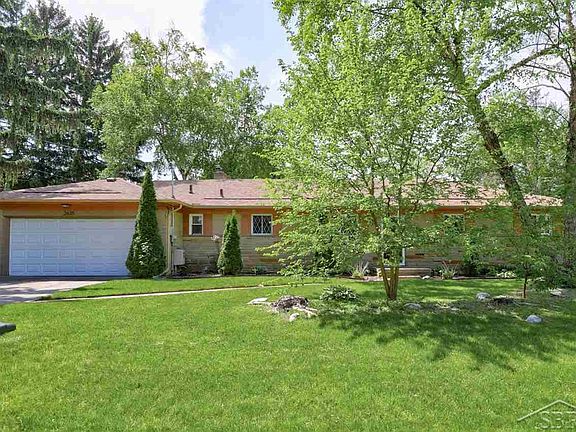 2nd image of 2635 Haenlein Dr