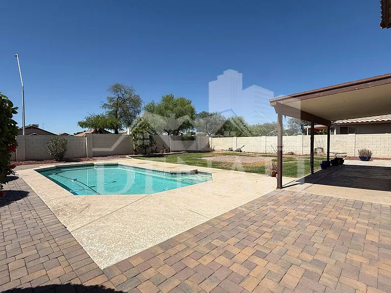 1249 W Kelly Ln — Photo 28