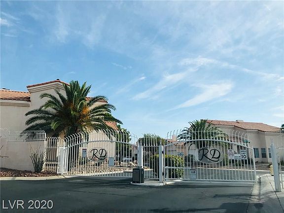 2nd image of 8209 Renfrew Dr