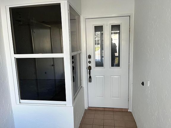 3rd image of 11170 SE Sea Pines Circle