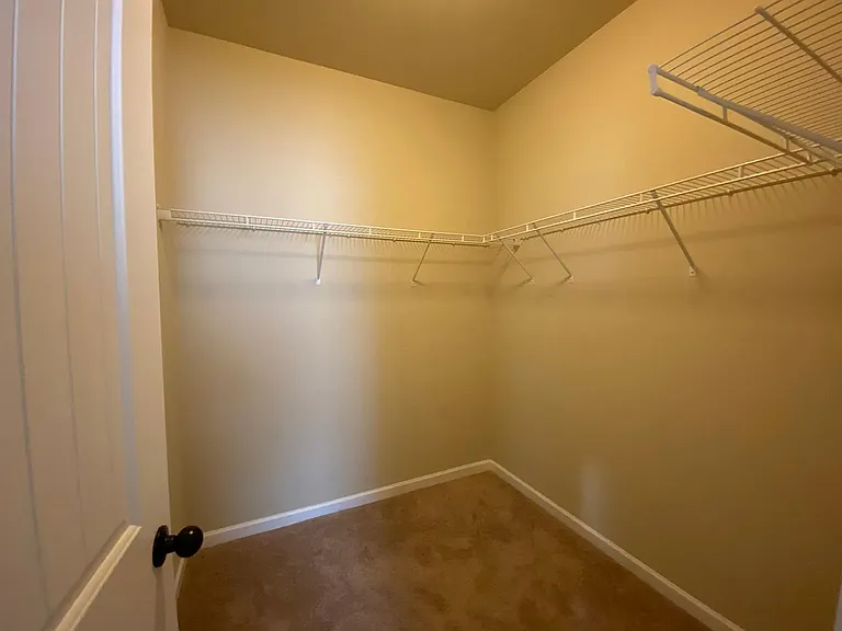 644 Oakside Pl — Photo 17