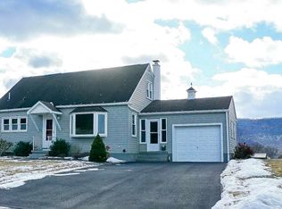 1202 N Hillview St, Flemington, PA 17745