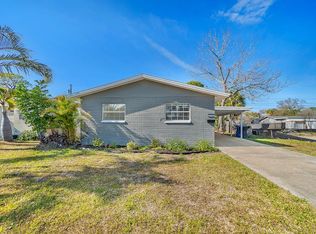 1735 New Hampshire Ave NE, Saint Petersburg, FL 33703