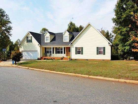 2nd image of 22 Sourwood Brook Ct