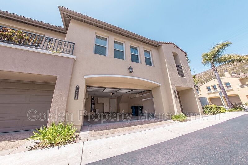 1st image of 2749 Bellezza Dr