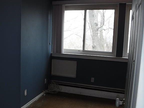5th image of 9 Wyndover Woods Ln APT 10