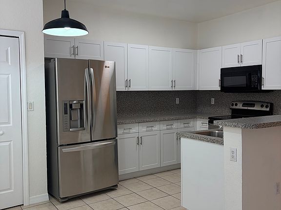 4th image of 12393 SW 124th Ter