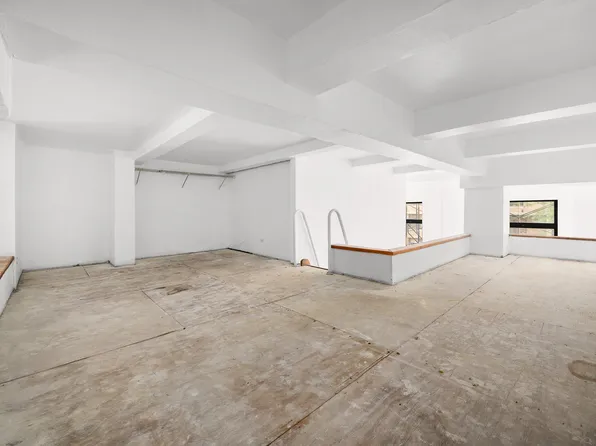 1255 5th Avenue image 7 of 8