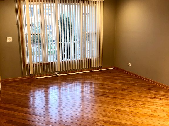 3rd image of 3926 N Bernard St #1